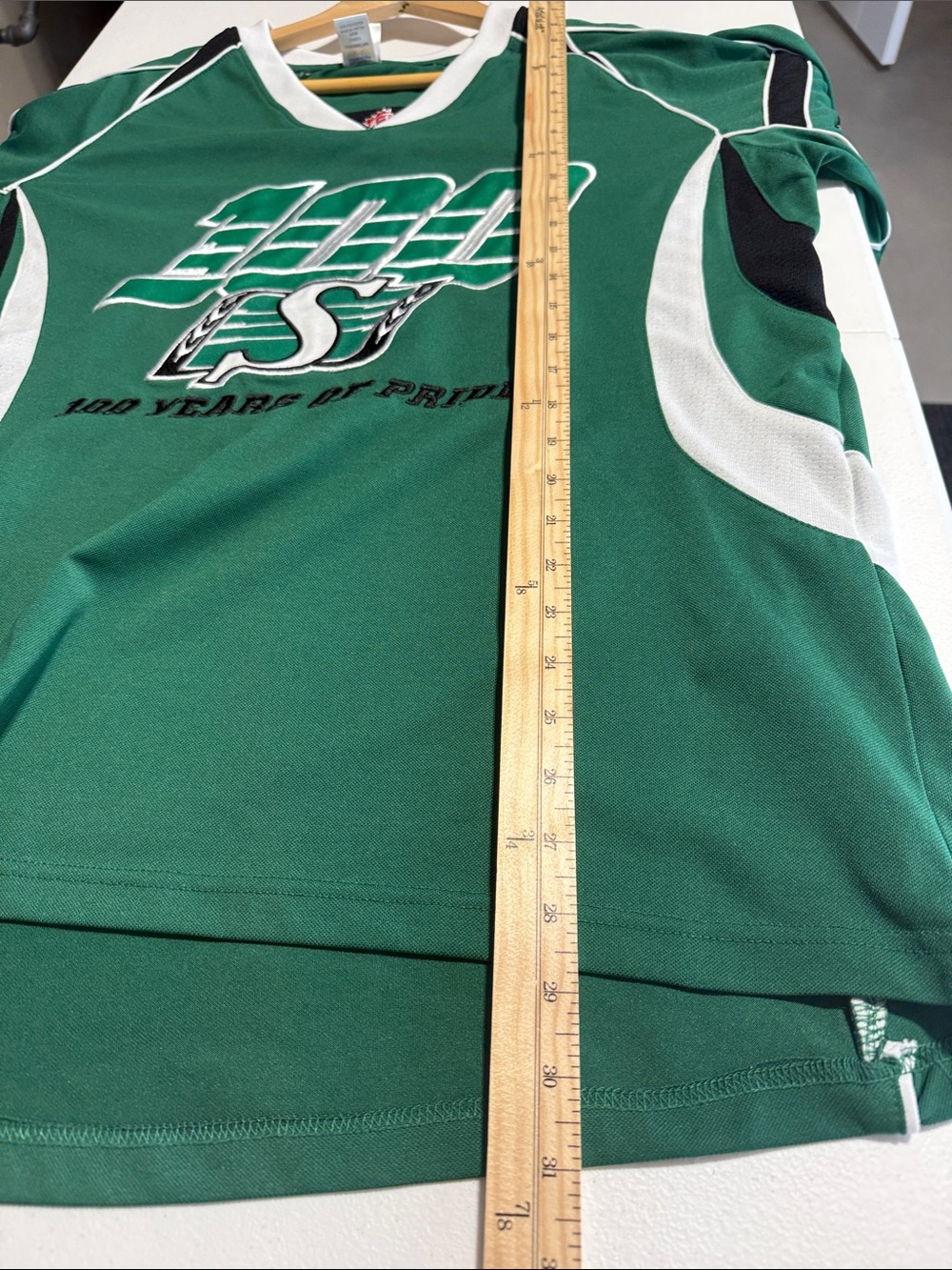 Saskatchewan Roughriders 100 Years Green Hockey Jersey - Picture 6 of 6